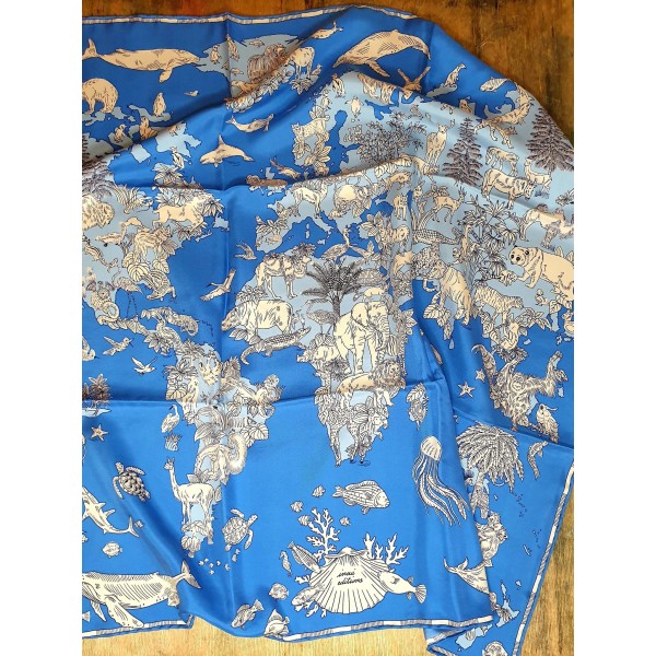 Inoui Editions šilko skara ATLAS BLUE